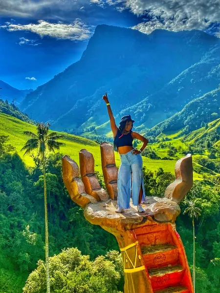 Live sex webcam photo for CanbelRosy #2899088