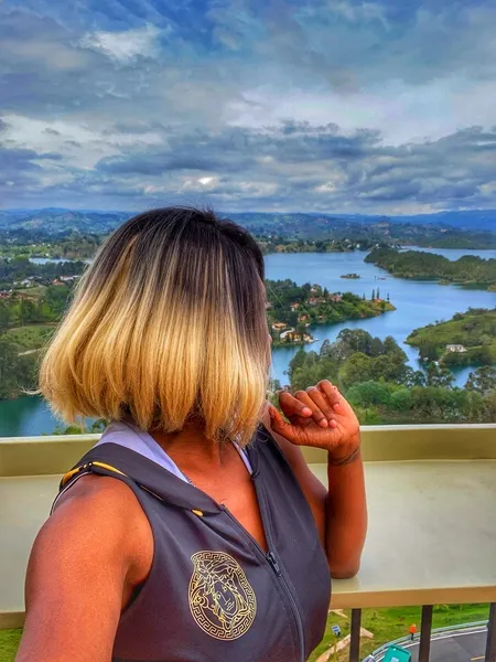 Live sex webcam photo for CanbelRosy #2899135