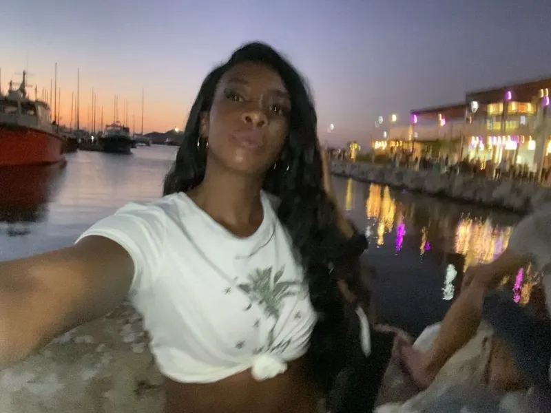 Live sex webcam photo for CanbelRosy #2899106