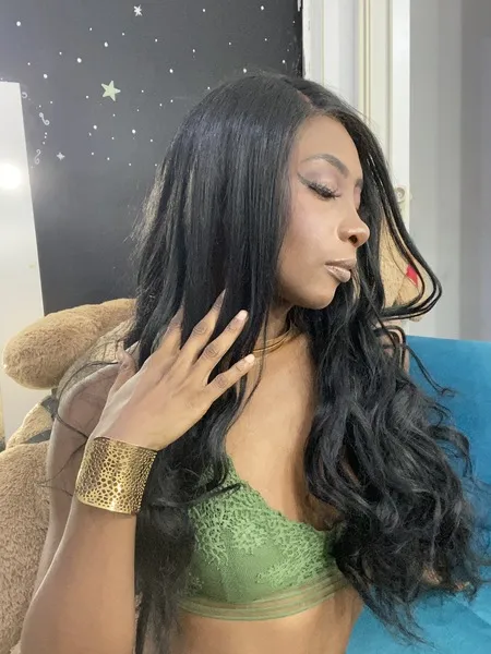 Live sex webcam photo for CanbelRosy #2899175