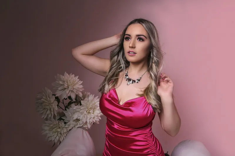 Live sex webcam photo for LorelaiMedina #1903572