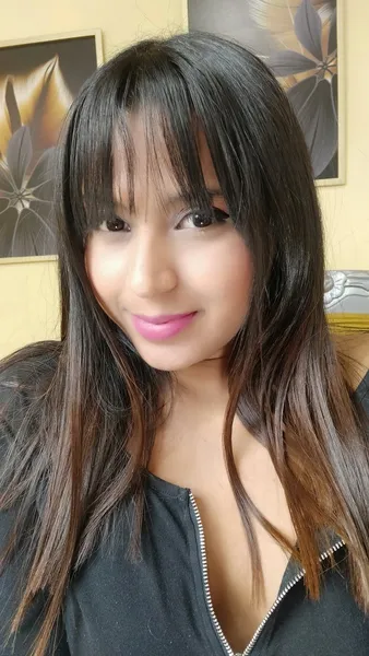 Live sex webcam photo for VIKY_COLINS #3324321