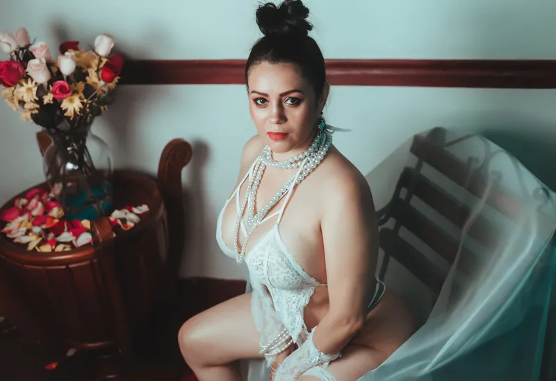 Live sex webcam photo for JuliaDawson #2085637