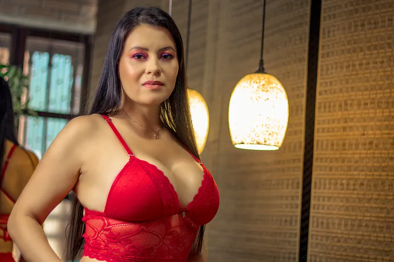 Live sex webcam photo for JuliaDawson #1722917