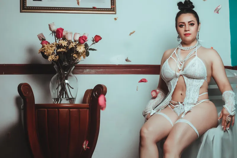 Live sex webcam photo for JuliaDawson #2085633