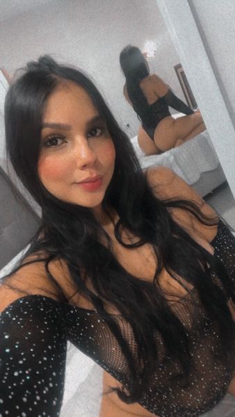 Live sex webcam photo for IrinaMark #3193461