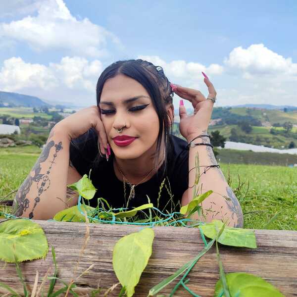 Live sex webcam photo for ANTONELLA_OWEN #5884779