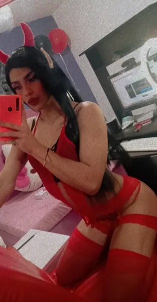 Live sex webcam photo for ANTONELLA_OWEN #5904648