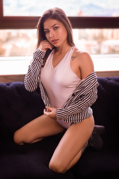 Live sex webcam photo for EmmaMontenegro #2002889