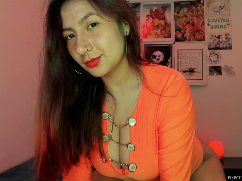 Live sex webcam photo for AradiaX #1780005