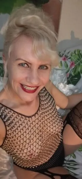 Live sex webcam photo for Ghertrude_mature #7133262