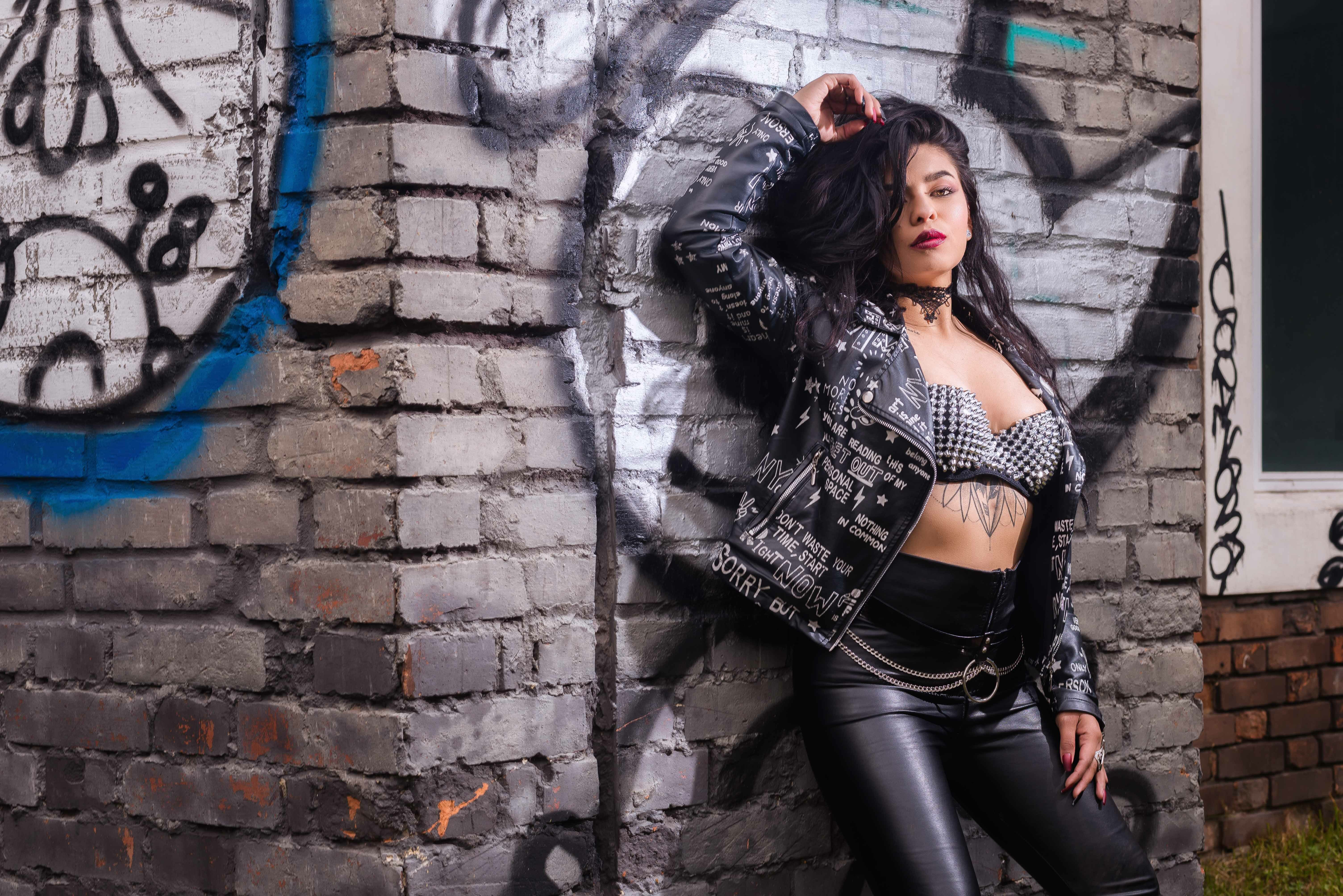 Live sex webcam photo for DannaEvans_B #7371930