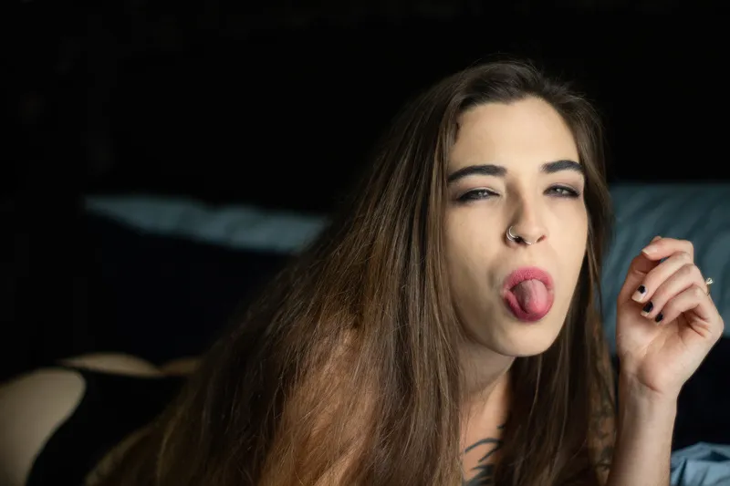 Live sex webcam photo for Miss_Poon69 #7469844