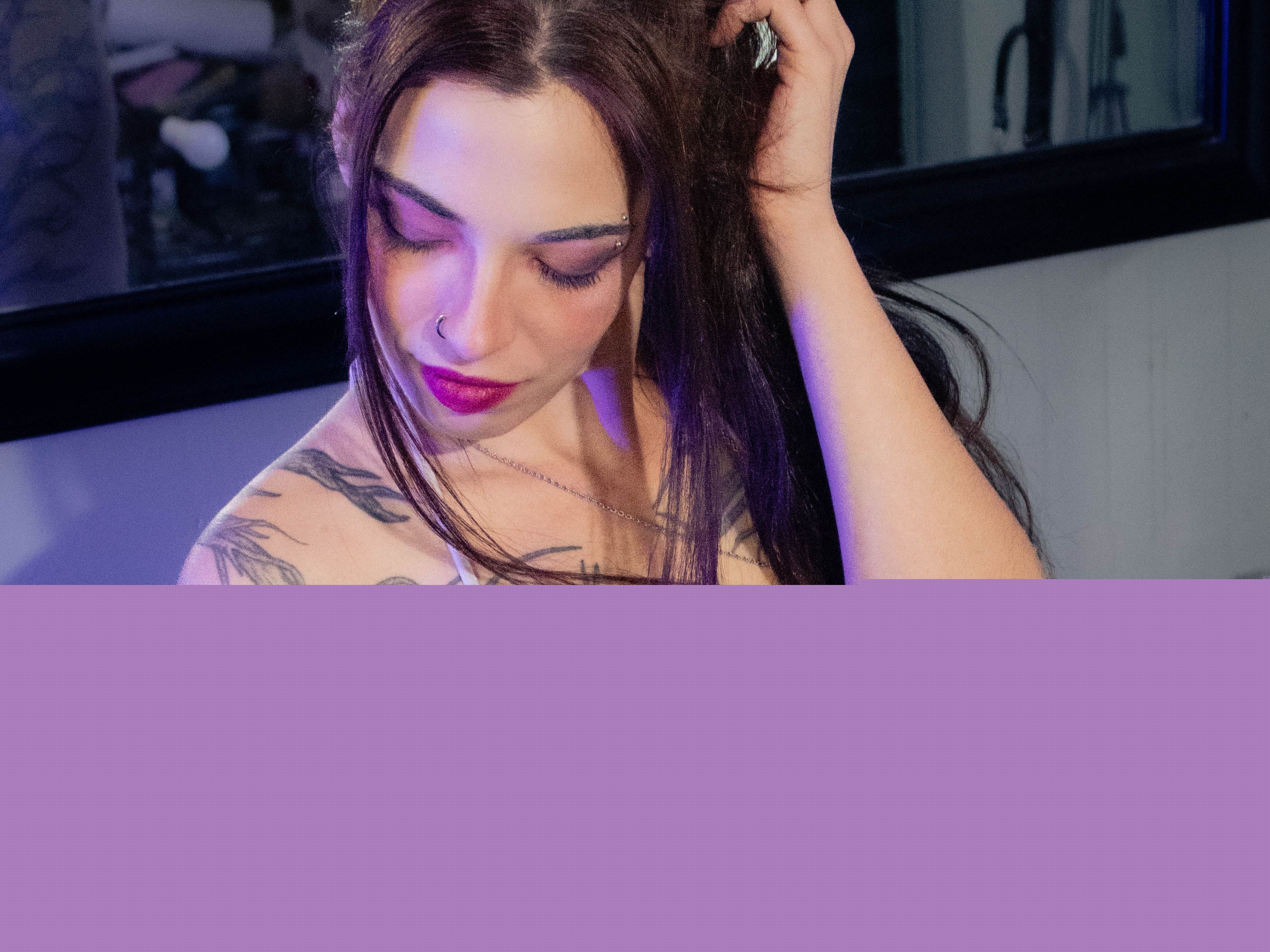 Live sex webcam photo for Miss_Poon69 #5955135