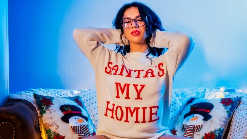 Live sex webcam photo for JadeHarris #6012587