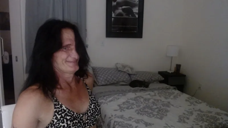 Live sex webcam photo for Mandi #2193211