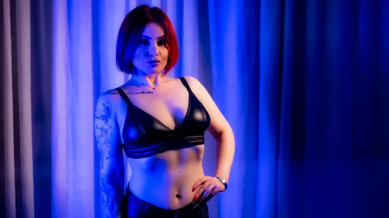 Live sex webcam photo for MoneyQueen #1731566