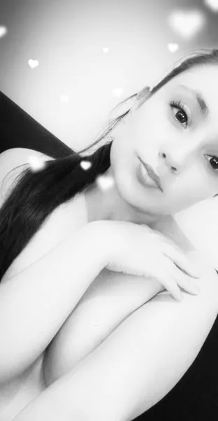 Live sex webcam photo for laura_esteban #2113615
