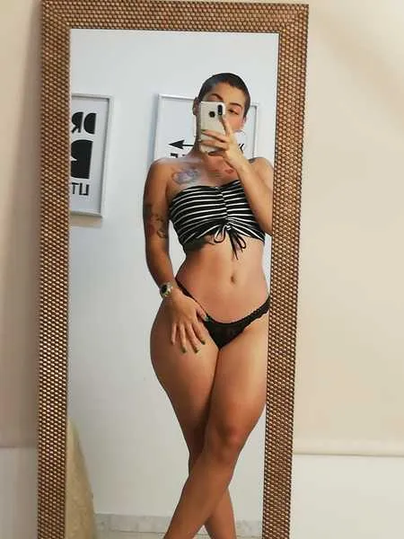 Live sex webcam photo for Ivanna_Toledo #2340472