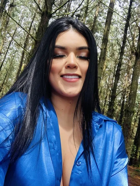 Live sex webcam photo for ThalianaLee #5307377