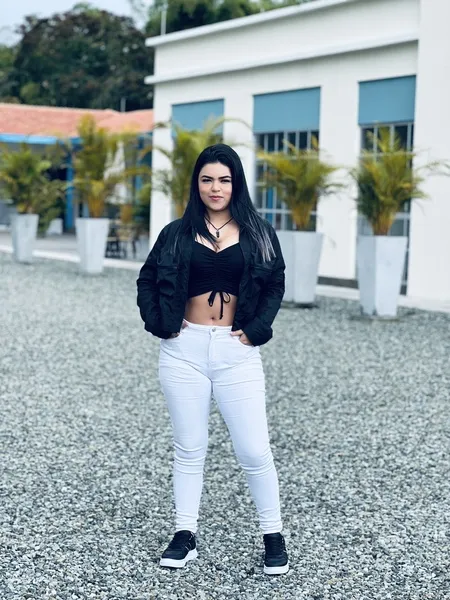 Live sex webcam photo for ThalianaLee #4089308