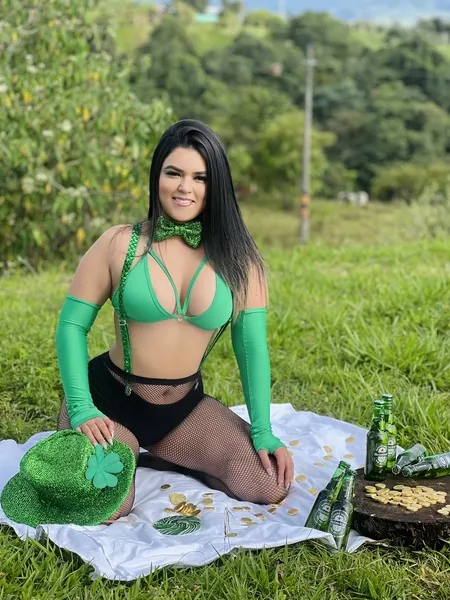 Live sex webcam photo for ThalianaLee #4158547