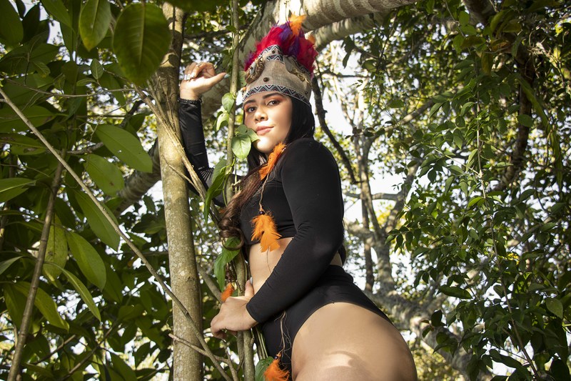 Live sex webcam photo for ThyaraJons #2761330