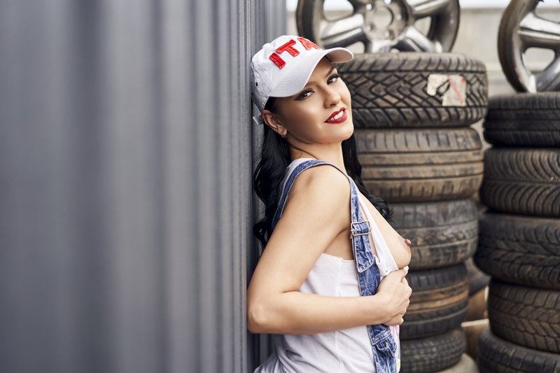 Live sex webcam photo for MoniqueParker #2157016