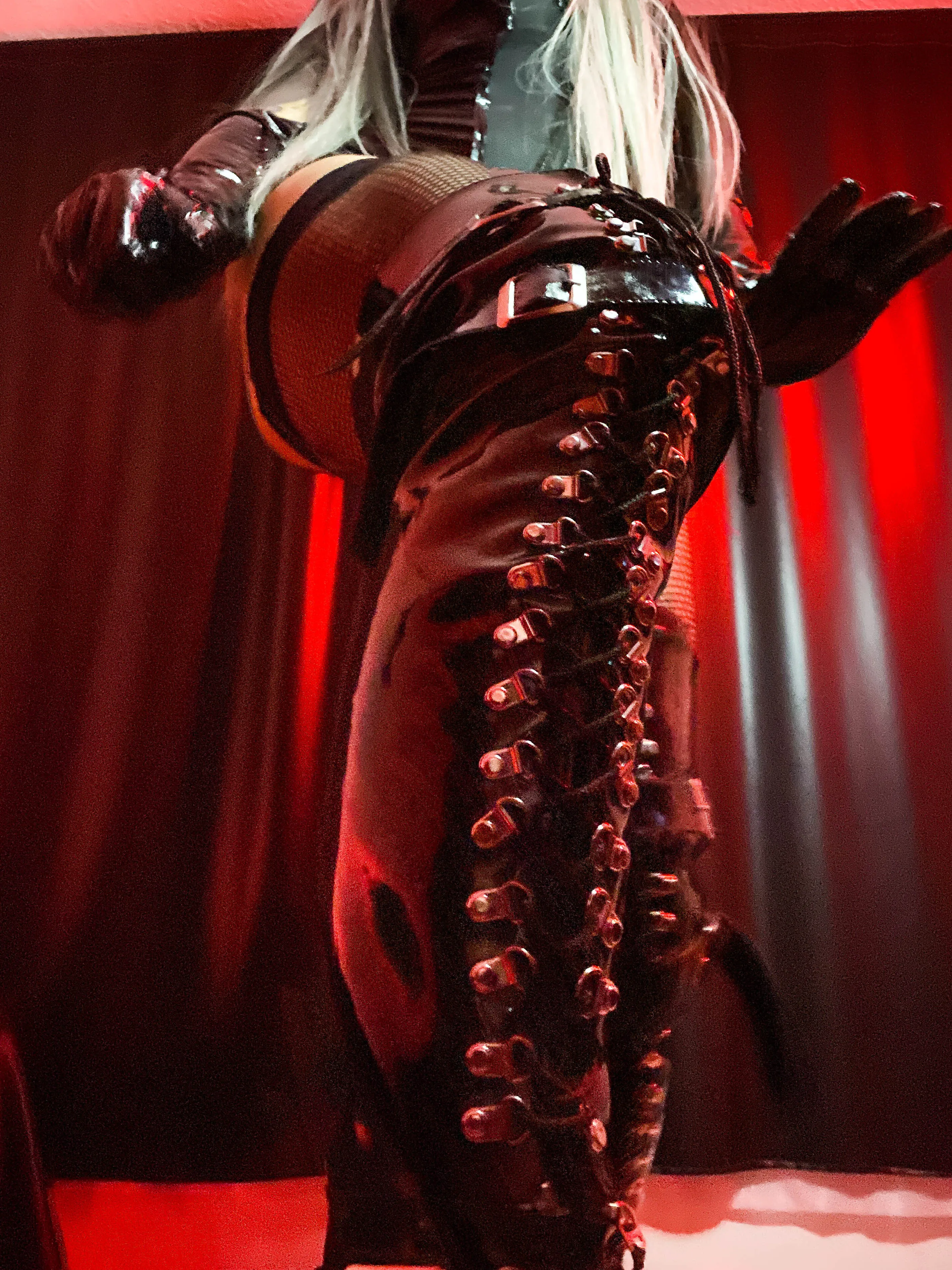 Live sex webcam photo for April_Simonss #7409159