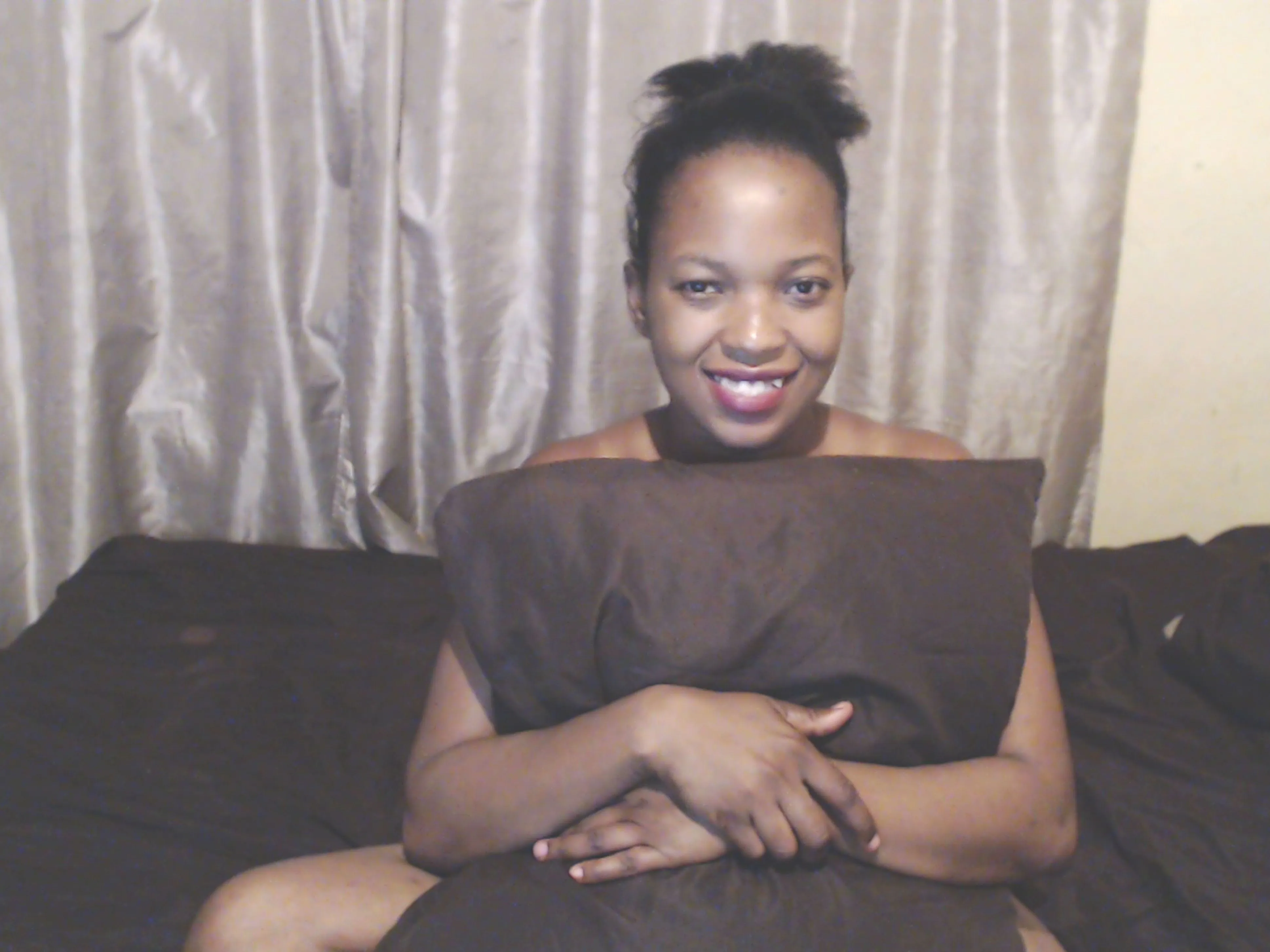 Live sex webcam photo for Cummingangel #1677405