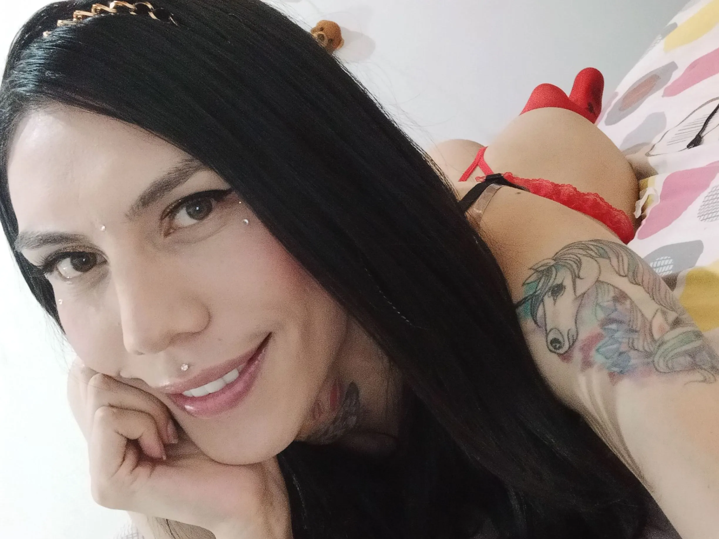 Live sex webcam photo for AmyMirandaSex #3895199
