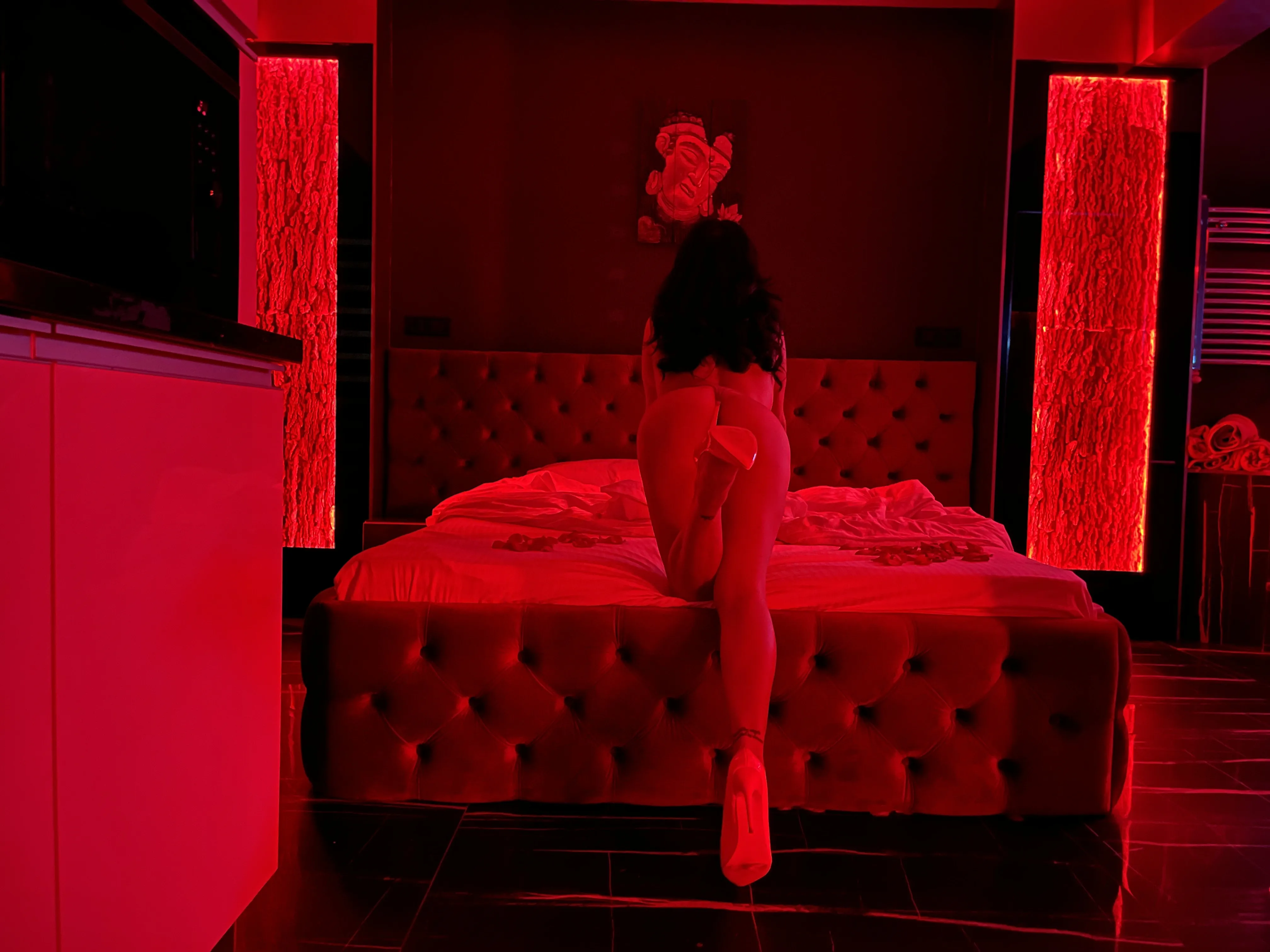 Live sex webcam photo for KimRiver #7306282