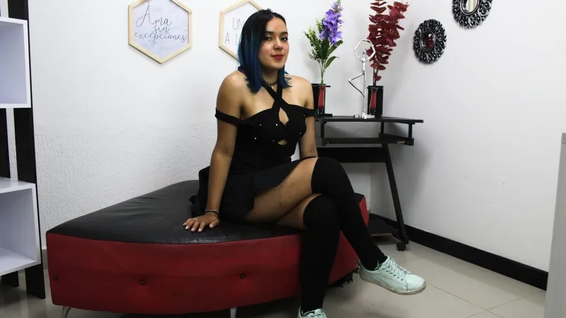 Live sex webcam photo for Queen_Blue #1999387