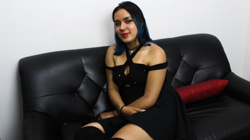 Live sex webcam photo for Queen_Blue #1999380