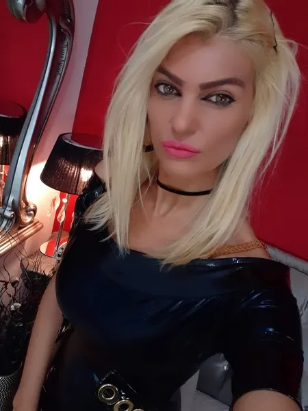 Live sex webcam photo for DevinMaze #3393710