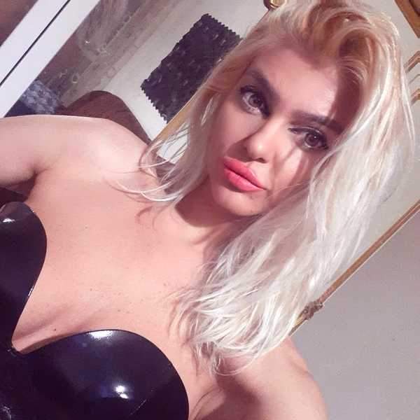 Live sex webcam photo for DevinMaze #3393695