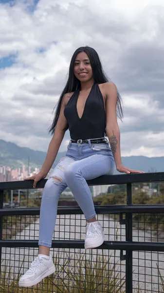 Live sex webcam photo for AntonelaBella #2319828