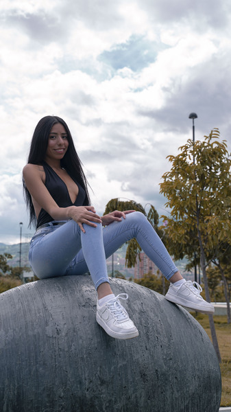 Live sex webcam photo for AntonelaBella #2319815