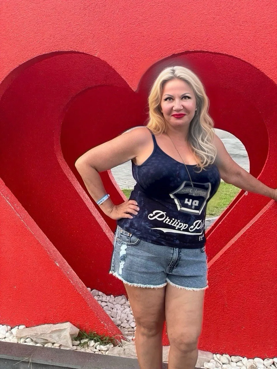 Live sex webcam photo for Horny_Stepmom #7926157