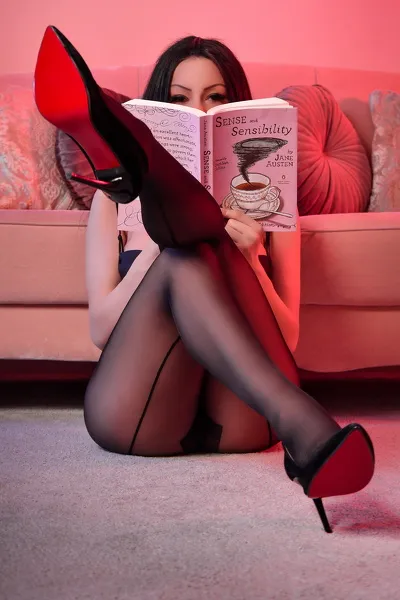Live sex webcam photo for NicoleClaire #1885230