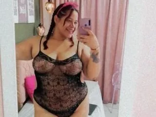 Live sex webcam photo for EmanuelleBBW #5974341