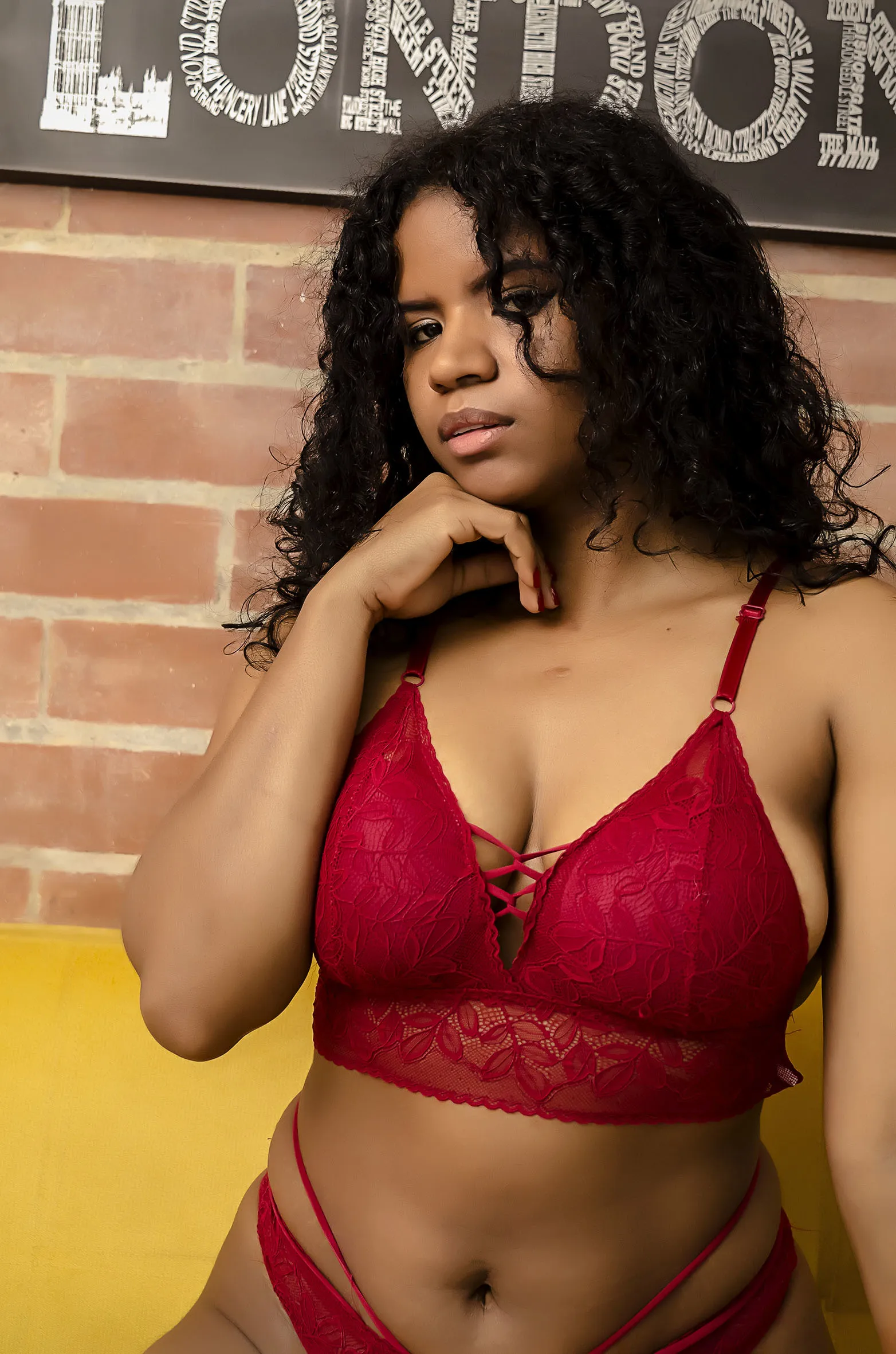 Live sex webcam photo for Ellie_Alves #7865580