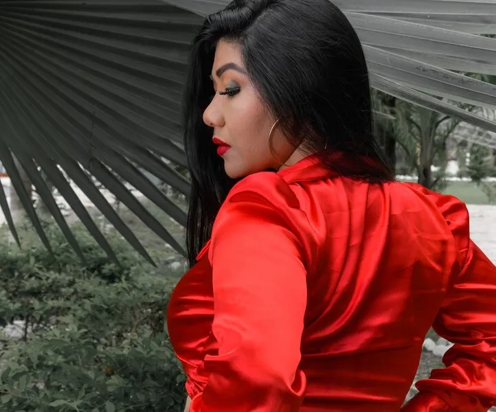 Live sex webcam photo for JannaRousse #5475604