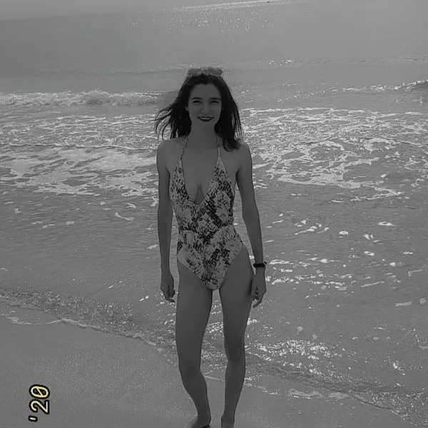 Live sex webcam photo for AmberPair #2067399