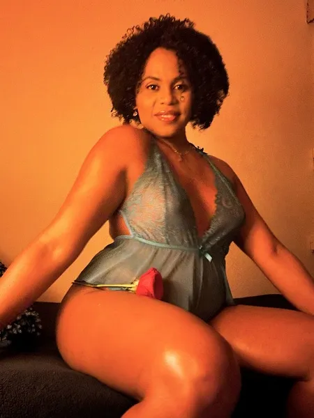 Live sex webcam photo for Girl_BrunetteX #6252745