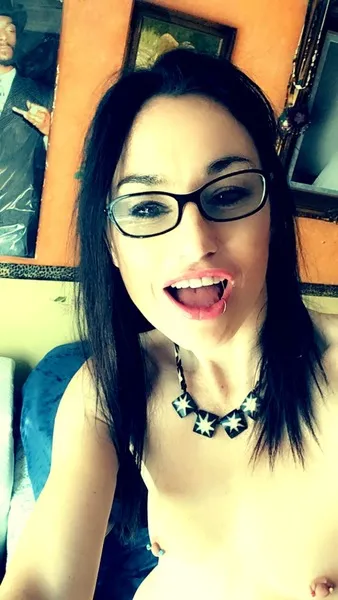 Live sex webcam photo for RubyLaneX #1904202