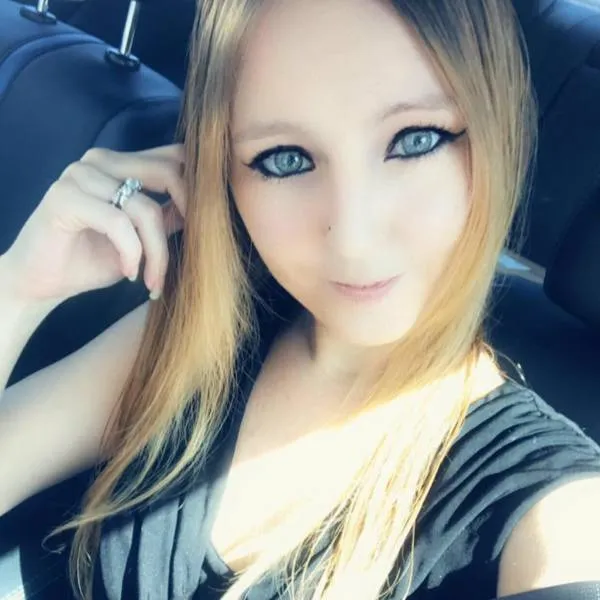 Live sex webcam photo for MollyxoGreene #2032510