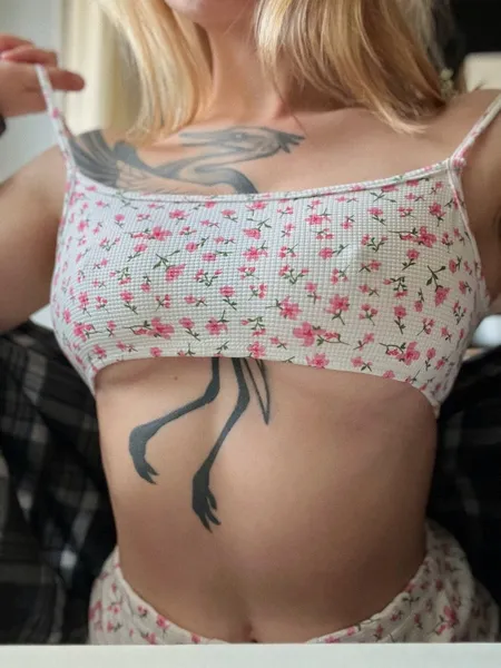 Live sex webcam photo for MariMatisse #3619182