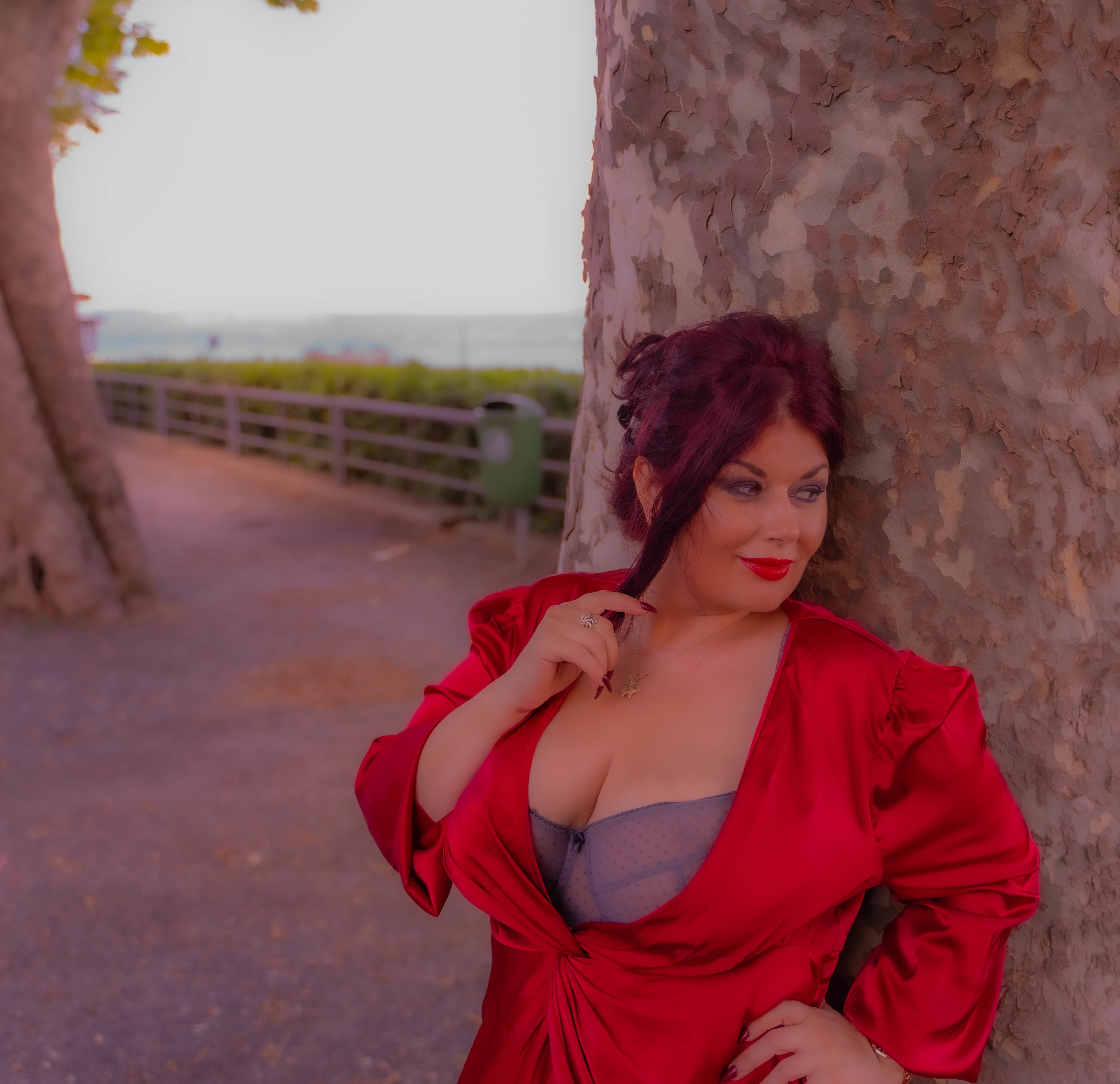 Live sex webcam photo for HellenMoon #7399234