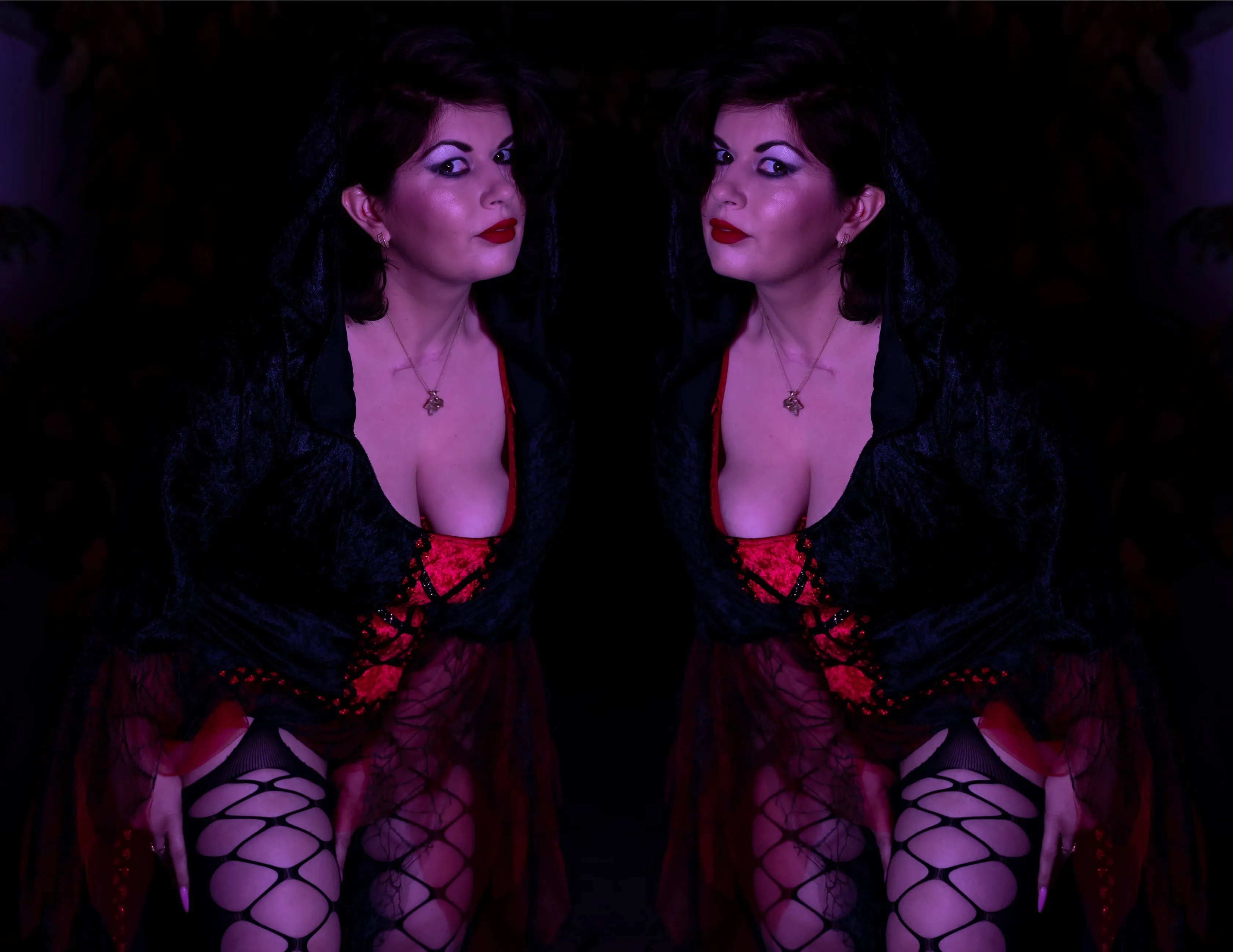 Live sex webcam photo for HellenMoon #7830584